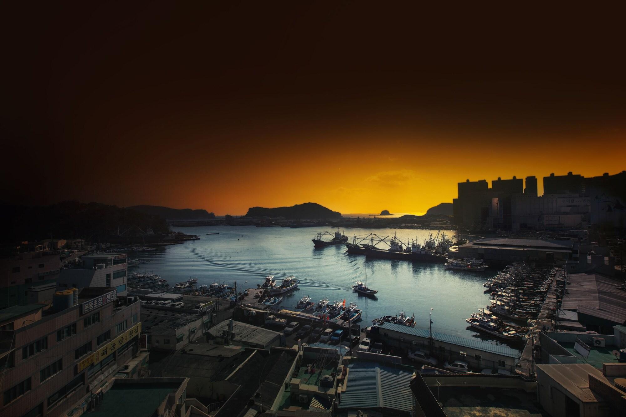 Oia Hotel Dadaepo Busan Exteriör bild